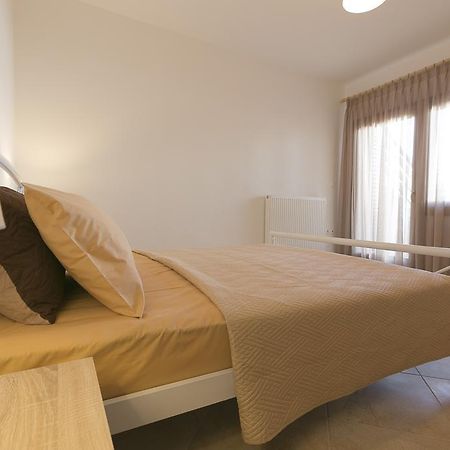 Velia Boutique Apartments Ouranoupoli Esterno foto