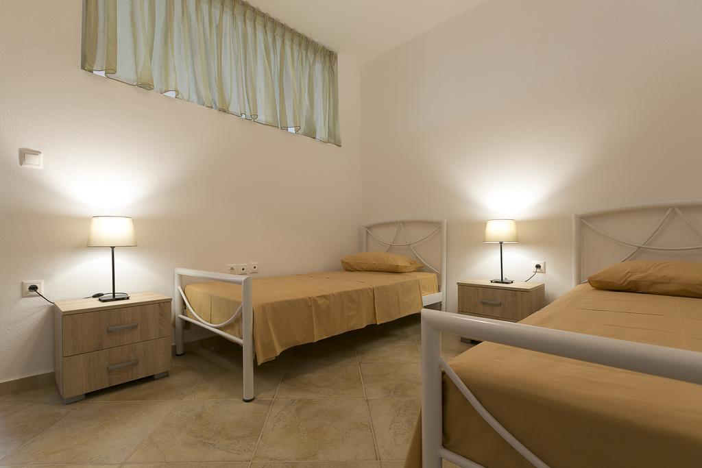 Velia Boutique Apartments Ouranoupoli Esterno foto